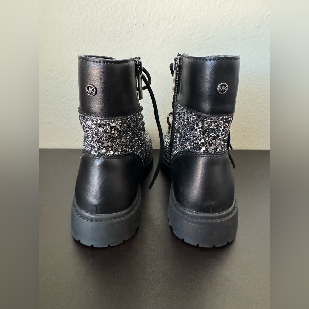 NWOT Michael Kors Alistair Bootie Chunky Glitter Combat Boots Size 6 NO BOX - Picture 6 of 7